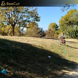 Mercredi 15 Octobre : Séance d'entrainement pour les U7, U9, U11 et U13 avec la participation très active d'Anthony de @nimes_cyclisme sur le domaine de Nîmes la Bastide en vue de la 2eme manche du challenge Gardois CX le 26 Octobre 2025